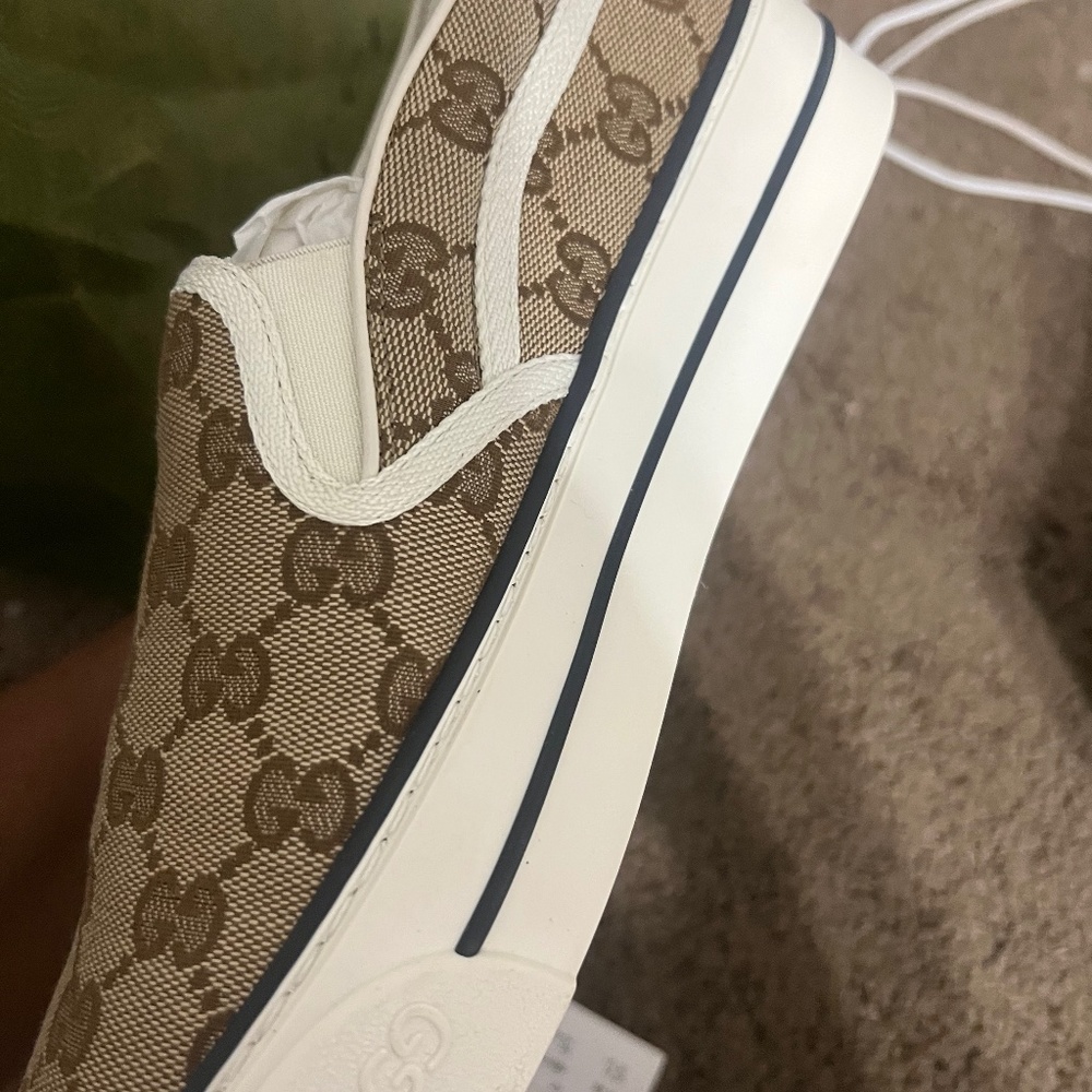 Gucci hat and shoes